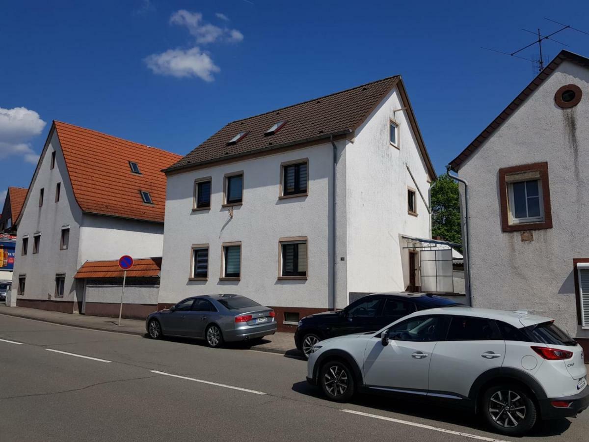 Ferienhaus Ixheim Bitscher Str.70 Цвайбрюккен Екстер'єр фото